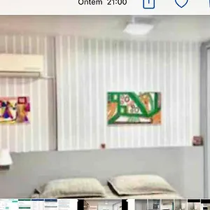 Apartamento Kitnet Em Predio Beira Mar Com Garagem, Wi-fi E Tv A Cabo, Balneário Camboriú