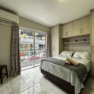 Apartamento Ma01- Kitnet Com Ar | Vista Big Wheel | Garagem, Balneário Camboriú